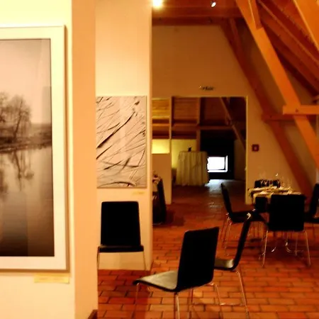 Monastery ホテル 4*