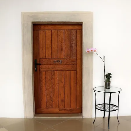 ホテル Monastery ショプロン