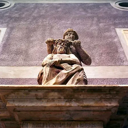 Monastery Szálloda 4*