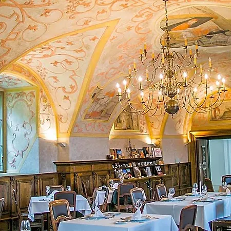 Szálloda Monastery 4*