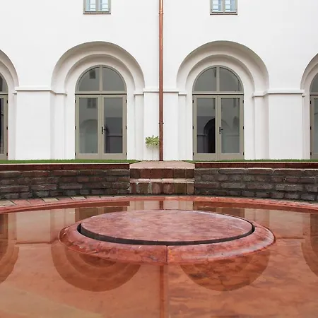 Monastery ホテル ショプロン