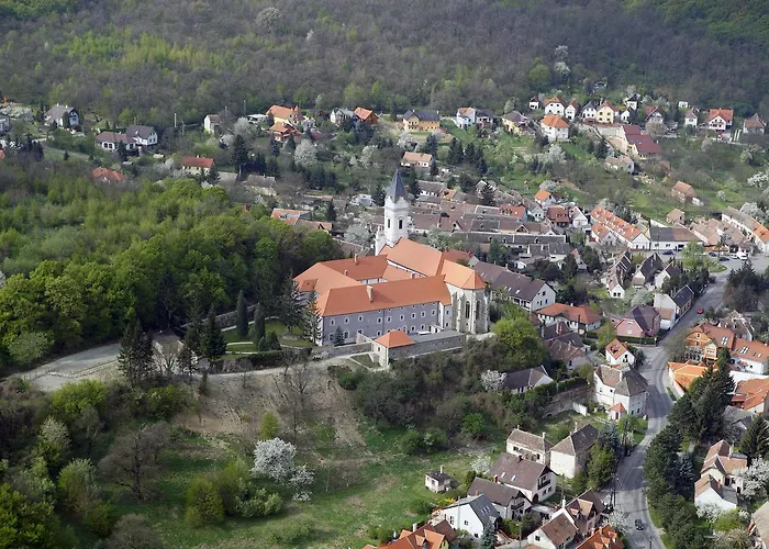 Hotel Monastery